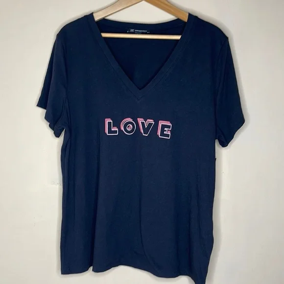 INC International Concepts Black Cotton Love
Graphic-Print T-Shirt Size Large - Picture 5 of 8